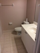 2551 SE 16th Terrace in Homestead, FL - Building Photo - Building Photo