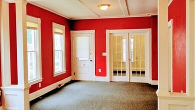 103 Pearl St in Johnstown, NY - Building Photo - Building Photo