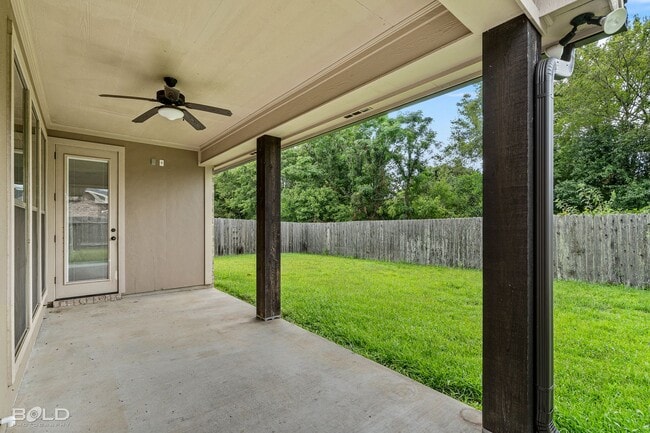 property at 5337 Barberry Ln