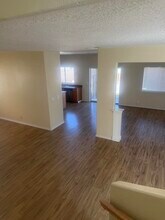 1012 Kiska St NW in Albuquerque, NM - Building Photo - Building Photo