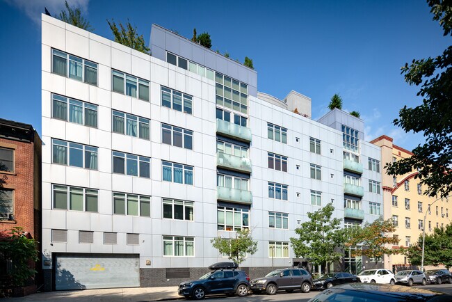 Clermont Greene Condominium