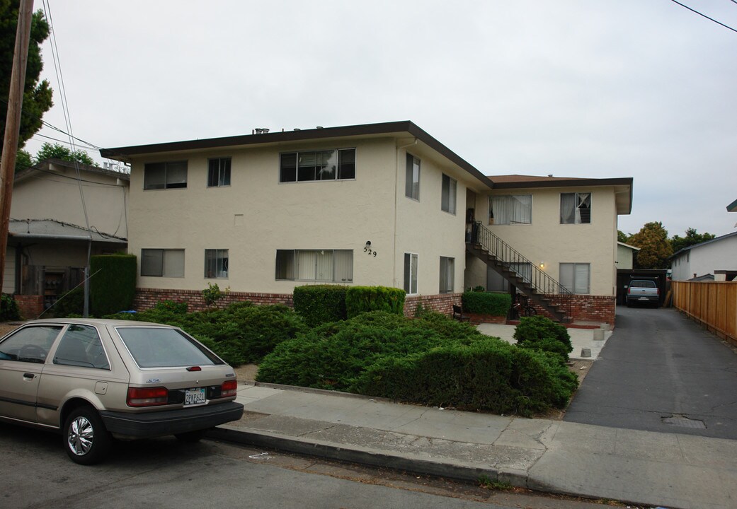 529 E Taylor Ave in Sunnyvale, CA - Building Photo