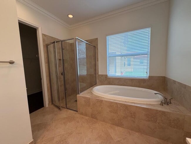 2824 Bellarosa Circle in West Palm Beach, FL - Foto de edificio - Building Photo