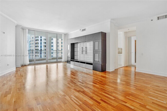 property at 808 Brickell Key Dr