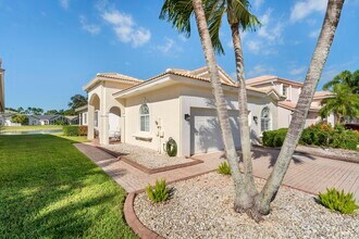 4145 Sea Mist Way in Wellington, FL - Building Photo - Building Photo