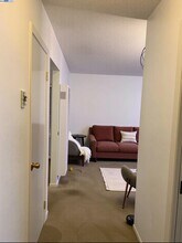 956 F St in Davis, CA - Foto de edificio - Building Photo