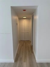 7251 SW 82nd St in Miami, FL - Building Photo - Building Photo