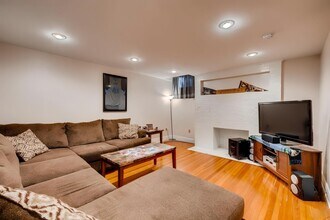 1035 N Marion St, Unit M4 in Denver, CO - Building Photo - Building Photo