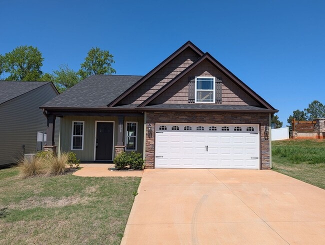 property at 1108 Cleve Gosnell Ln
