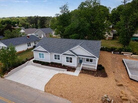 705 Woodmore Ln in Chattanooga, TN - Building Photo