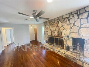 481 Virginia Pl SE in Marietta, GA - Building Photo - Building Photo