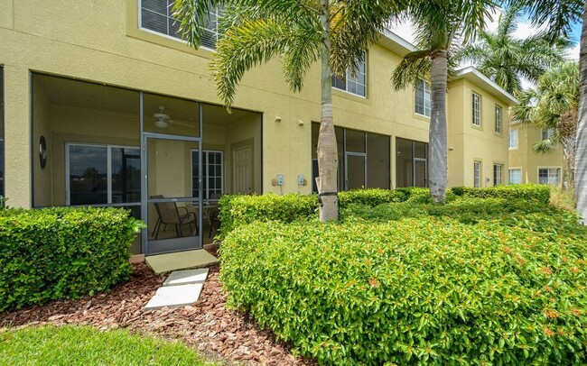 3715 45th Terrace W in Bradenton, FL - Foto de edificio - Building Photo