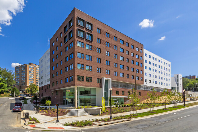 The Spire in Alexandria, VA - Building Photo - Building Photo