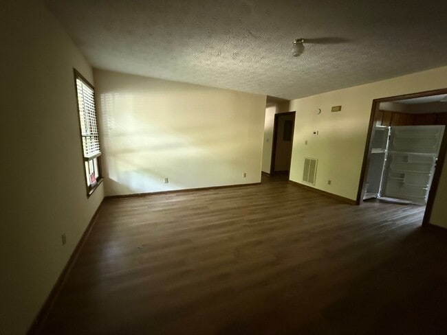 property at 75 Northridge Ct NE