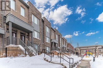1525 Kingston Rd in Pickering, ON - Building Photo - Building Photo