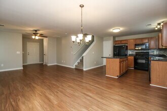 305 Silver Spring St in Dallas, GA - Building Photo - Building Photo