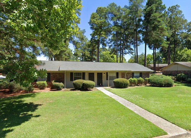 Woodknoll Duplexes in Augusta, GA - Building Photo - Building Photo