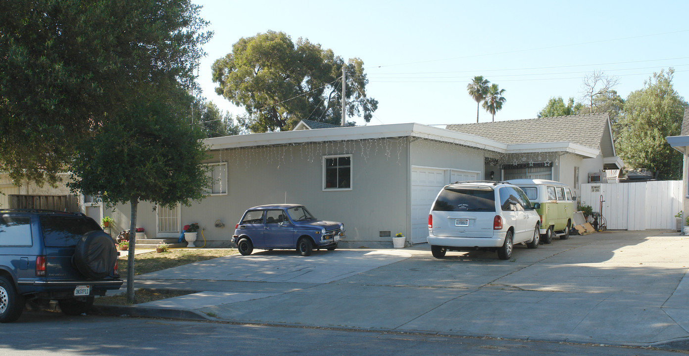 288-290 Azucar Ave in San Jose, CA - Building Photo