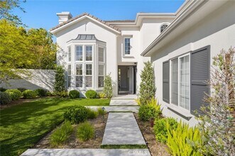 3 Bridgeport Rd in Newport Beach, CA - Building Photo - Building Photo