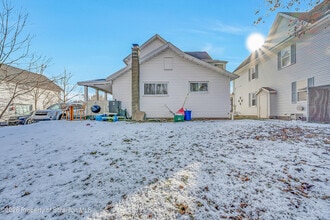 107 2nd St in Blakely, PA - Building Photo - Building Photo