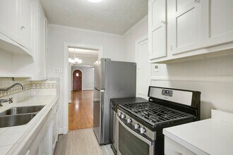 5924 La Vista Dr in Dallas, TX - Building Photo - Building Photo