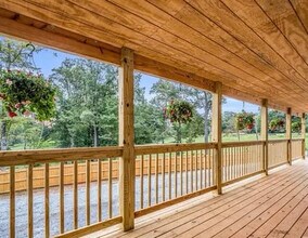 4865 US-64 in Union Mills, NC - Foto de edificio - Building Photo