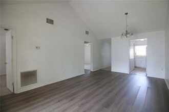 1040 Harden Ct in Lakeland, FL - Building Photo - Building Photo