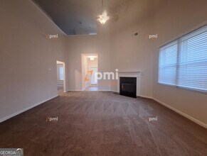 3658 Madison St in College Park, GA - Building Photo - Building Photo