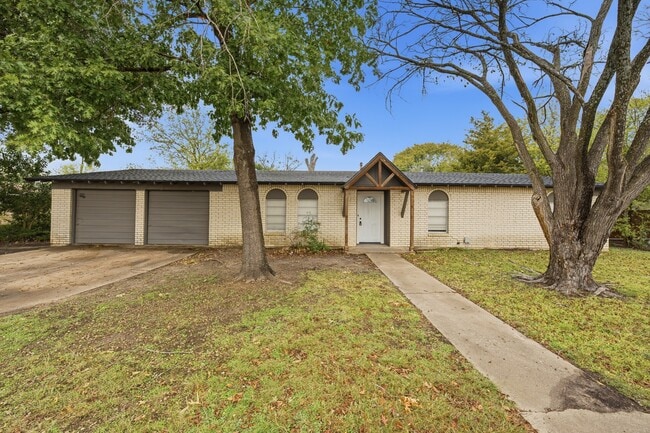 property at 917 Susan St