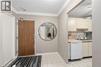 45 Pond Mills Rd in London, ON - Building Photo - Building Photo