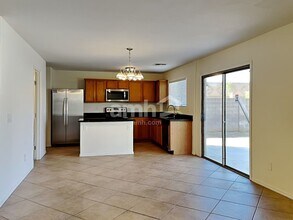 8850 E Posada Ave in Mesa, AZ - Building Photo - Building Photo