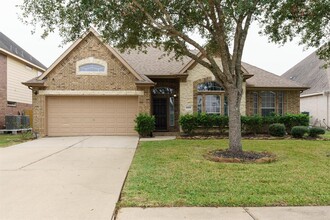 4408 Chevy St in Friendswood, TX - Building Photo - Building Photo