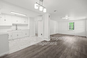3975 Edgar D Nixon Ave in Montgomery, AL - Building Photo - Building Photo