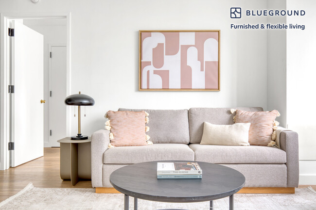 15 Cliff St, Unit FL31-ID772 in New York, NY - Building Photo - Building Photo