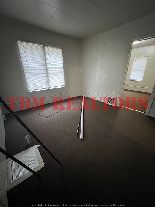2822 Reynolds St Rentals in Flint, MI