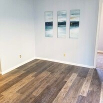 801-817 W 5th Ave in Lancaster, OH - Building Photo