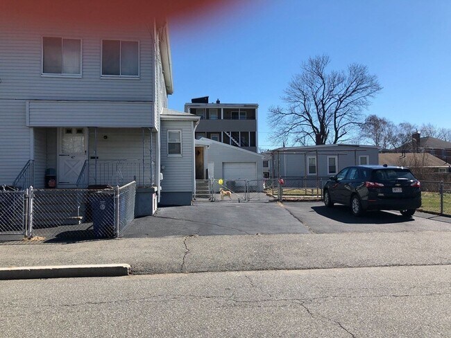 47 Elmwood St in Revere, MA - Building Photo - Building Photo