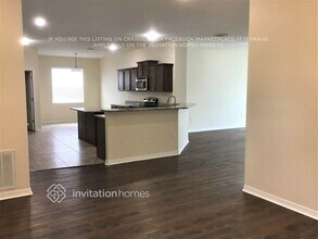 3235 Berwick Ln in Lakeland, FL - Building Photo - Building Photo