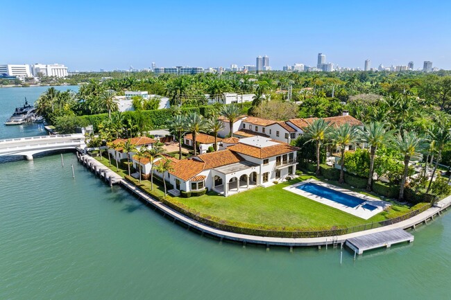 1350 W 29th St in Miami Beach, FL - Building Photo - Building Photo