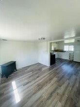 4206 Bisbee St in Klamath Falls, OR - Foto de edificio - Building Photo