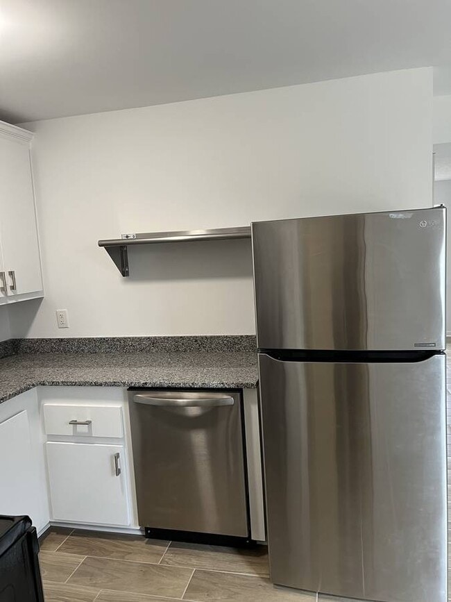 244 Luden Dr in Summerville, SC - Building Photo - Building Photo