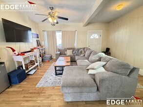 12 Woodmont St in Boston, MA - Building Photo - Building Photo