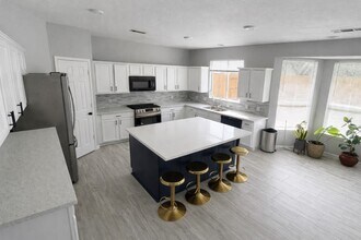 18315 Water Mill Dr in Cypress, TX - Building Photo - Building Photo