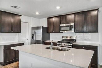 7236 Dancing Wind Ln in Austin, TX - Building Photo - Building Photo