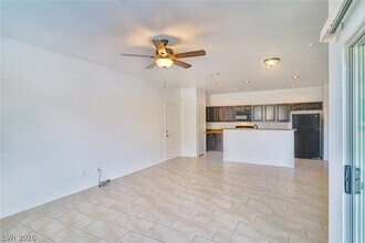 4437 Dover Straight St in Las Vegas, NV - Building Photo - Building Photo