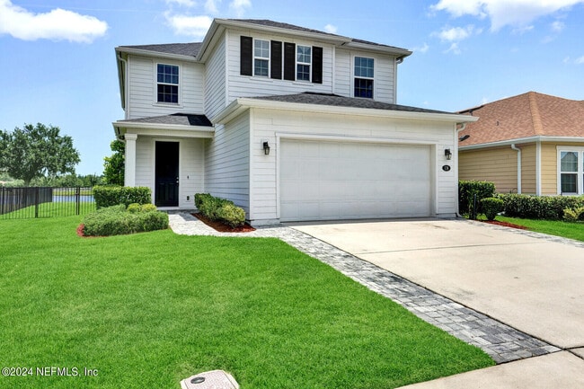 property at 138 Fallen Oak Tr