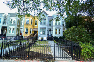 1110 K St NE