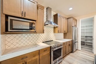 19121 1st Dr SE in Bothell, WA - Building Photo - Building Photo