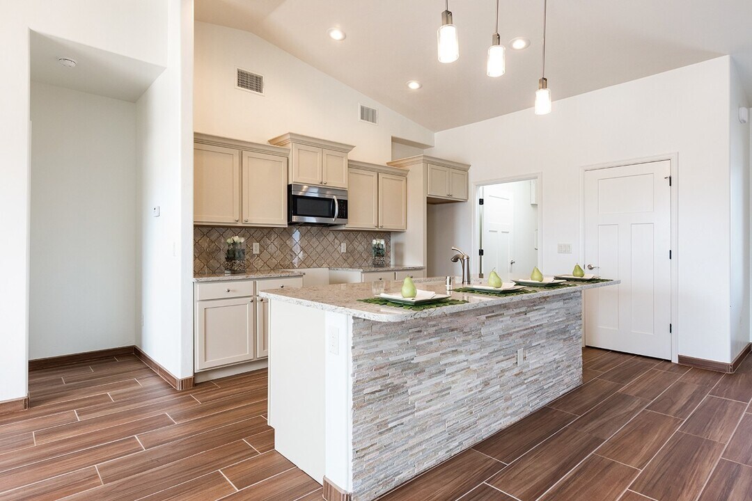 4507 Mesa Central Dr in Las Cruces, NM - Building Photo