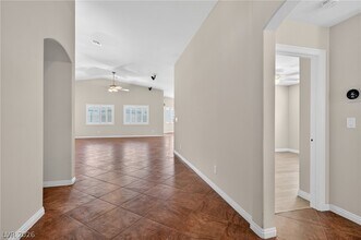 9204 Gentle Cascade Ave in Las Vegas, NV - Building Photo - Building Photo